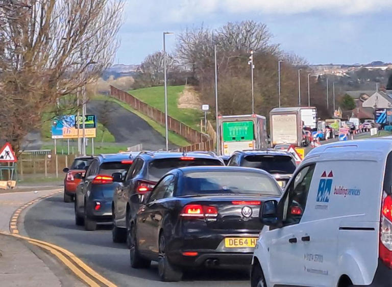 Lane closures causing traffic queues on major Bradford road