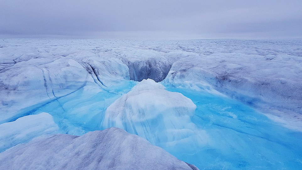 Scientists say the Gulf stream could collapse by 2025