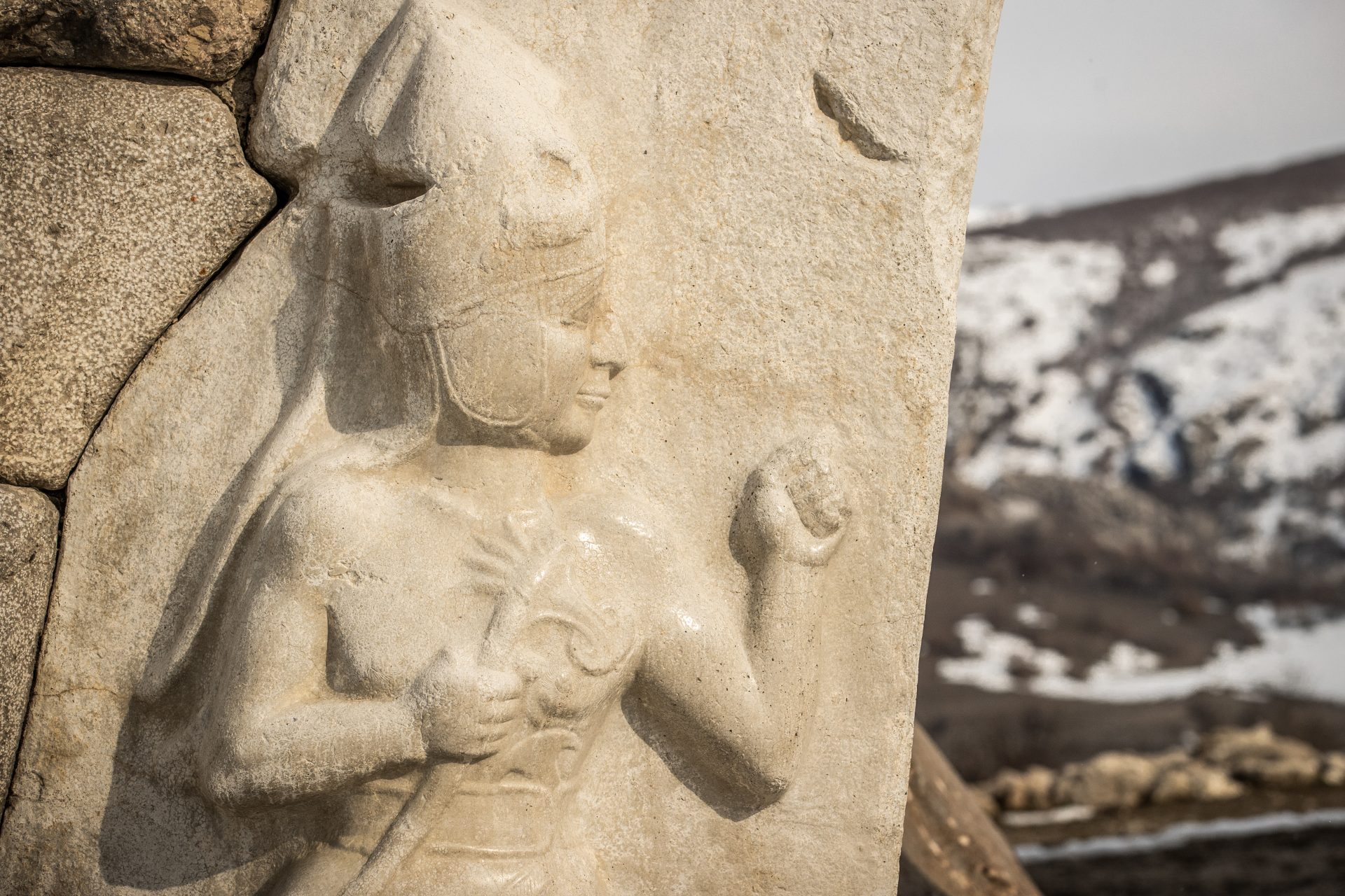 Archeologist discovered a new ancient language we didn't know existed