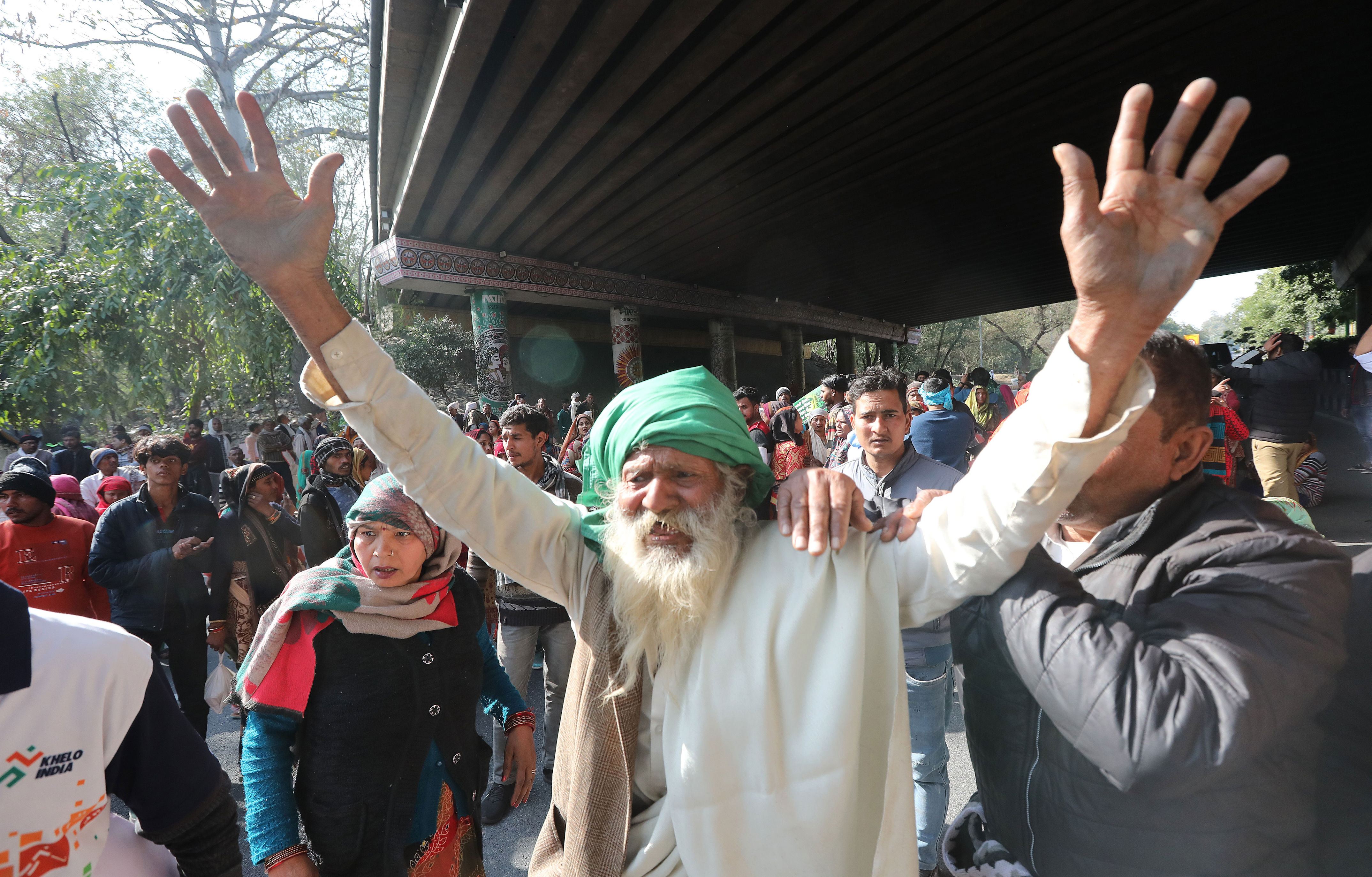 Police Shut Major Roads Into Delhi And Order Curfew Amid Farmer Protests