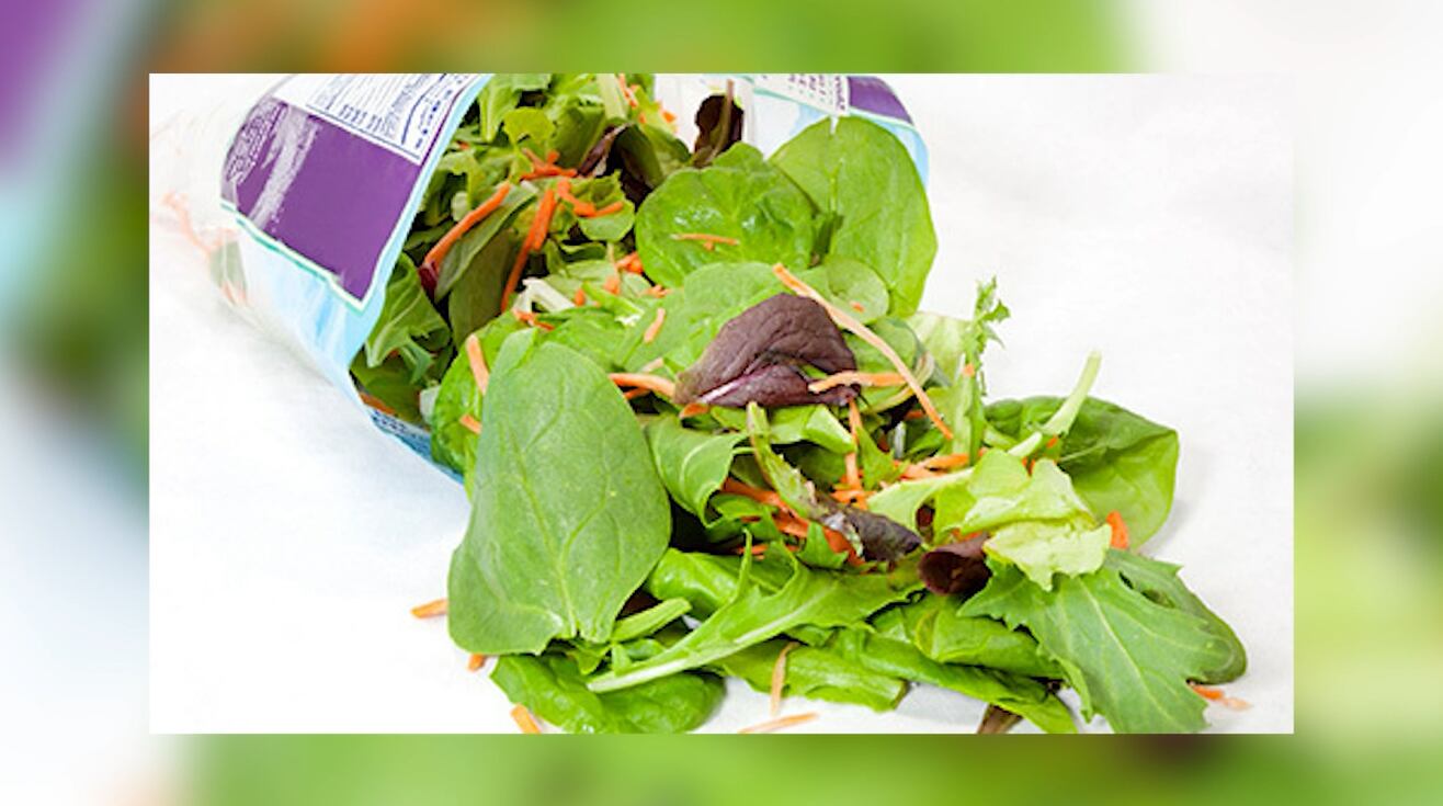 Listeria Recall Expanded To Include Some Dole Packaged Salads In Wisconsin