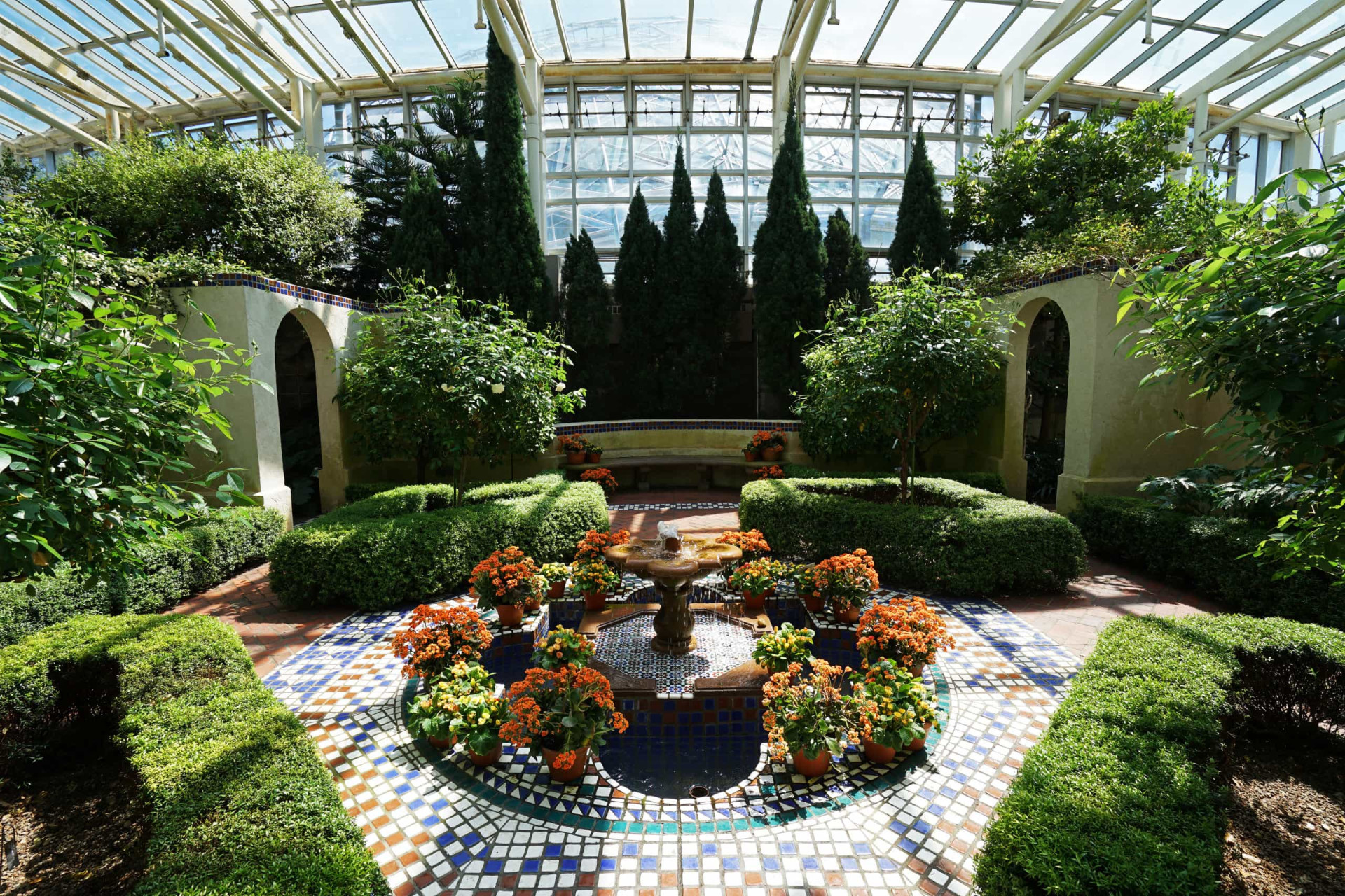<p>In the heart of St. Louis, the glorious Missouri Botanical Garden is an oasis of greenery and spectacular flower displays. Highlights of the themed gardens include the English Woodland Garden and the Chinese Garden.</p><p><a href="https://www.msn.com/en-us/community/channel/vid-7xx8mnucu55yw63we9va2gwr7uihbxwc68fxqp25x6tg4ftibpra?cvid=94631541bc0f4f89bfd59158d696ad7e">Follow us and access great exclusive content every day</a></p>