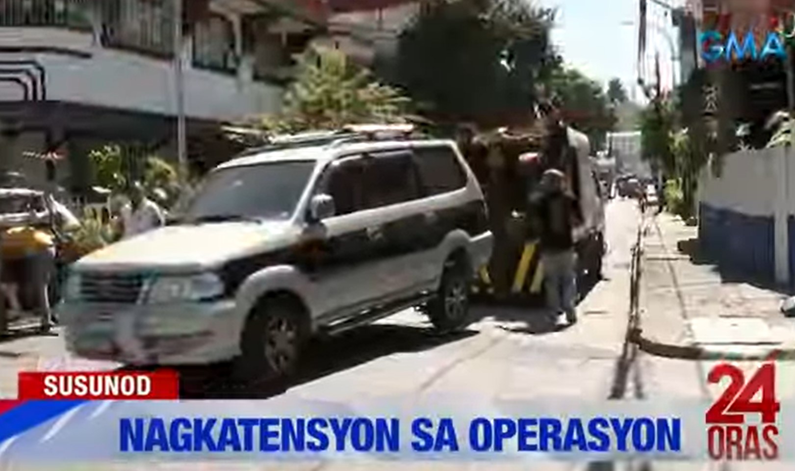 mmda tangles with suv owner in clearing ops