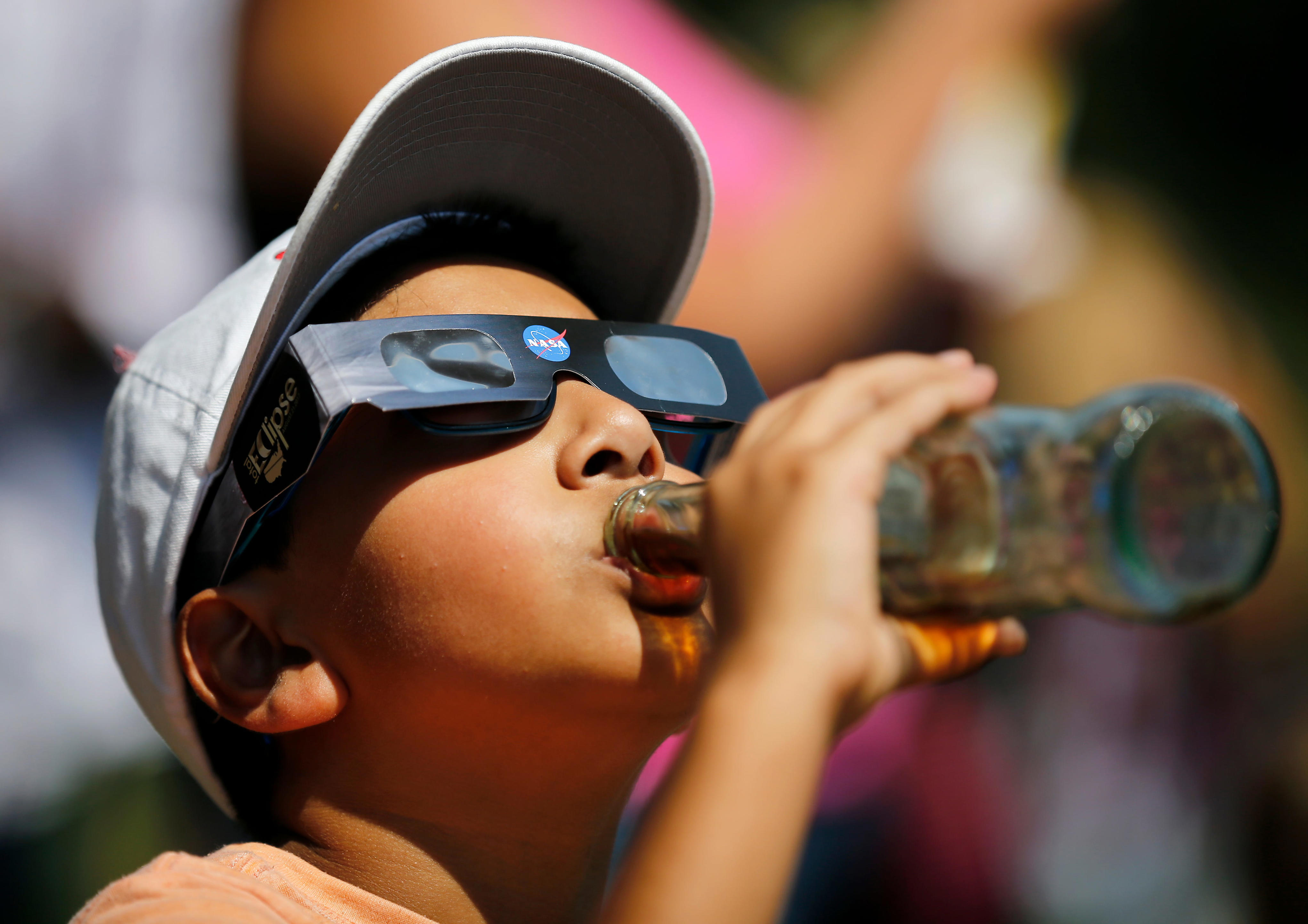 Solar Eclipse How Ohioans Can Get Free Warby Parker Eclipse Glasses   BB1iAKfz.img