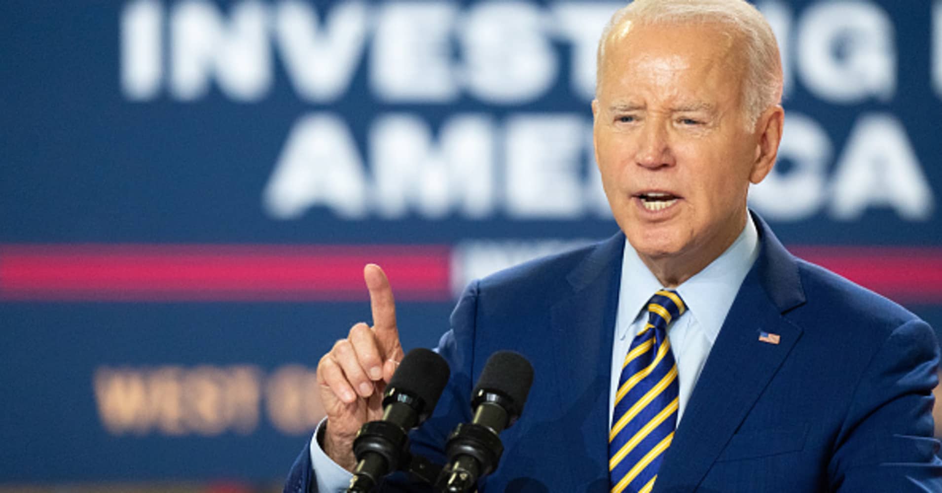 these borrowers are likely to be eligible for biden's new student loan forgiveness plan