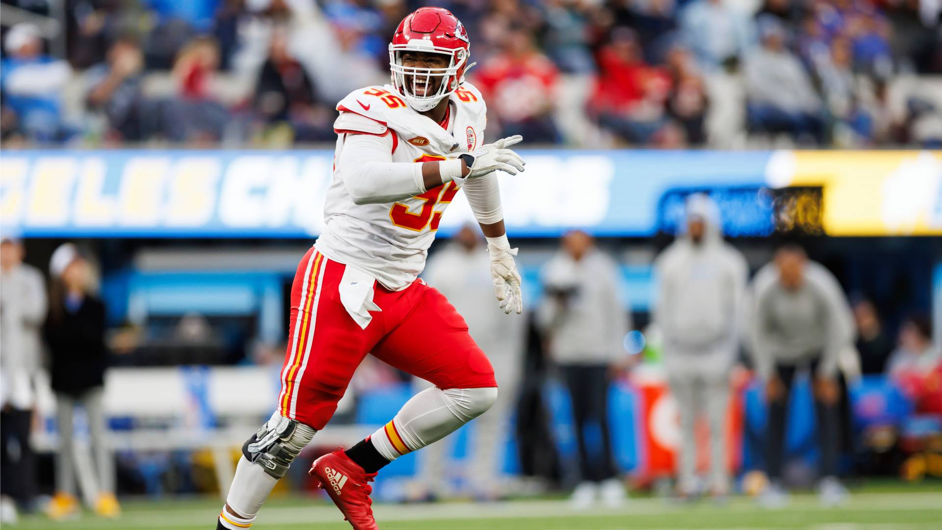 nfl franchise tag candidates with kansas city chiefs among teams with big decisions as window opens