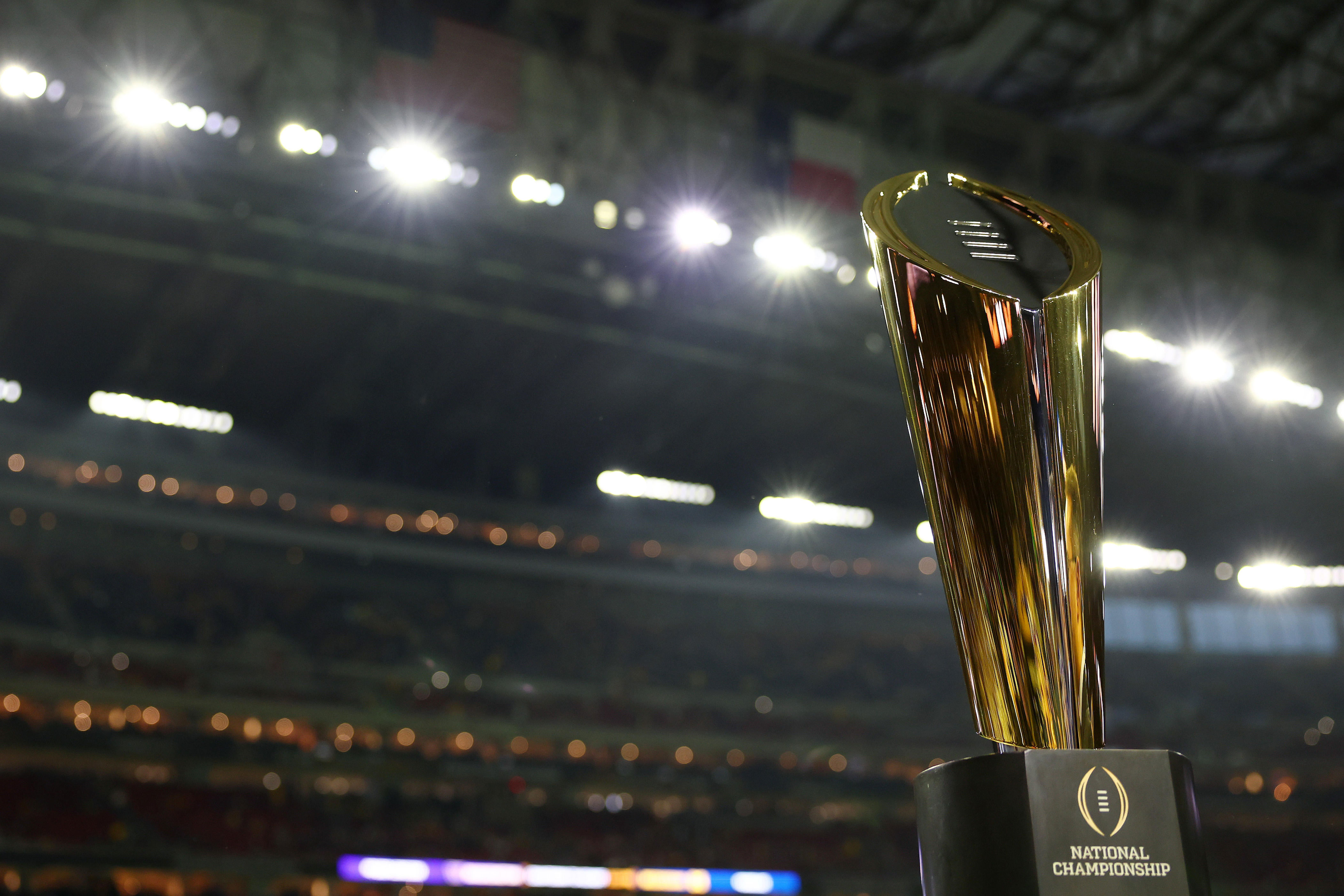 college football playoff's new 5+7 format will benefit penn state, hurt pac-12 holdouts