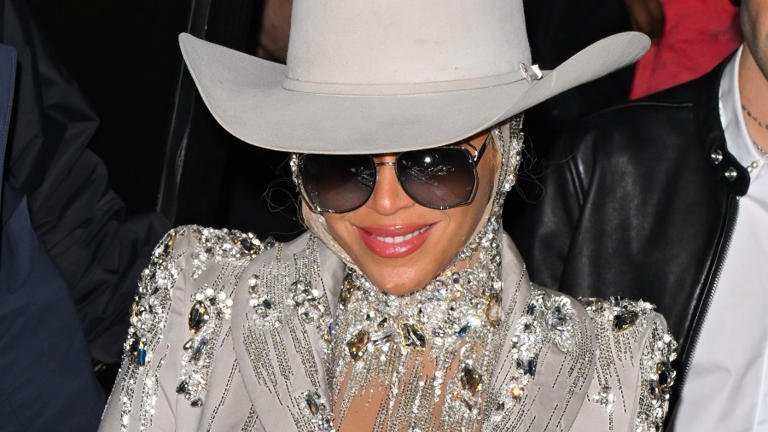 Beyonce reveals ‘Cowboy Carter’ was initially supposed to be released ...