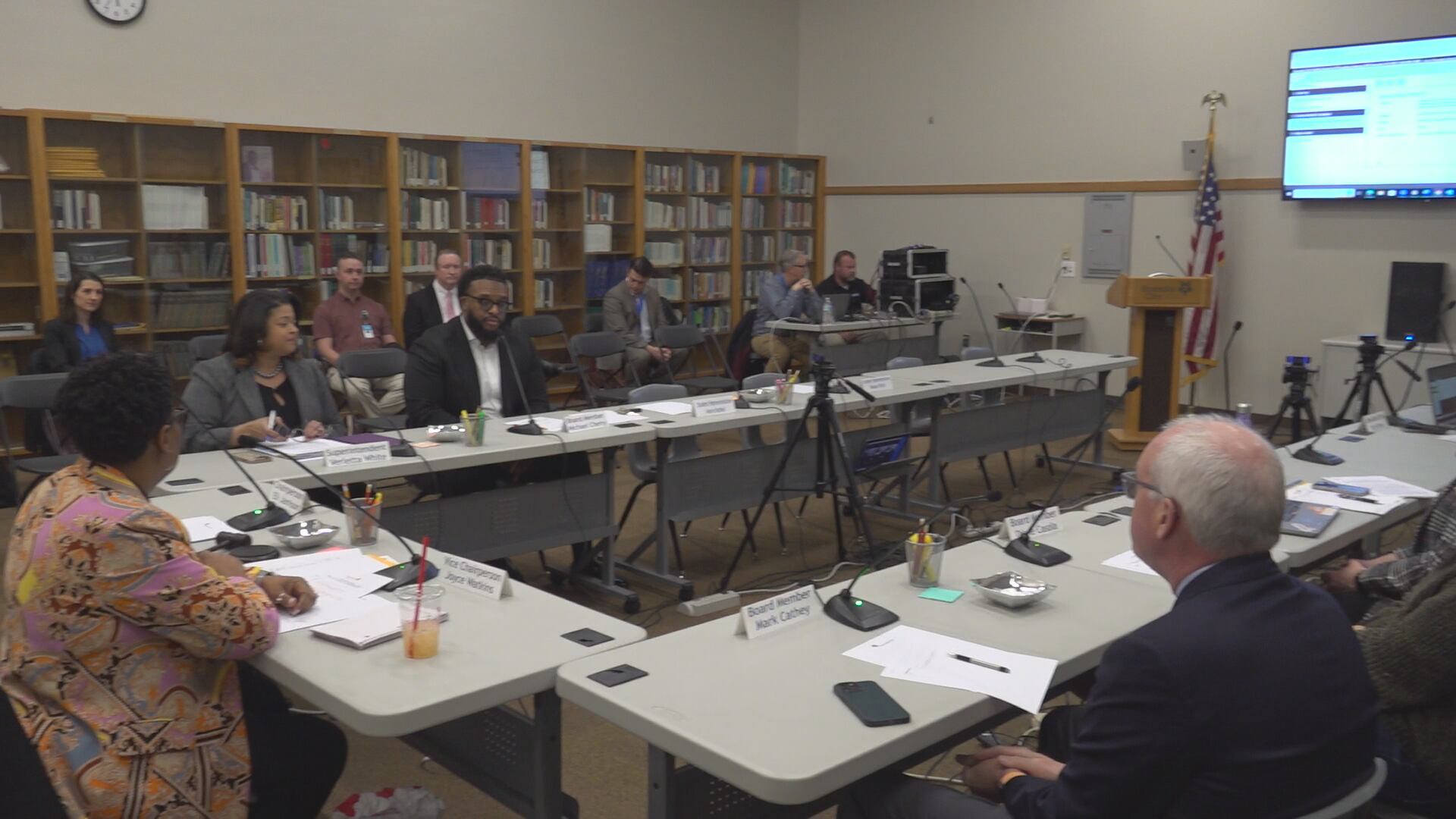 Roanoke City School Board Approves New Transportation Contract