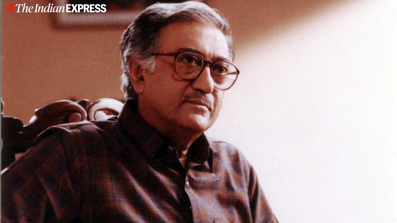 android, ameen sayani, the grand old man of indian radio, dies at 91