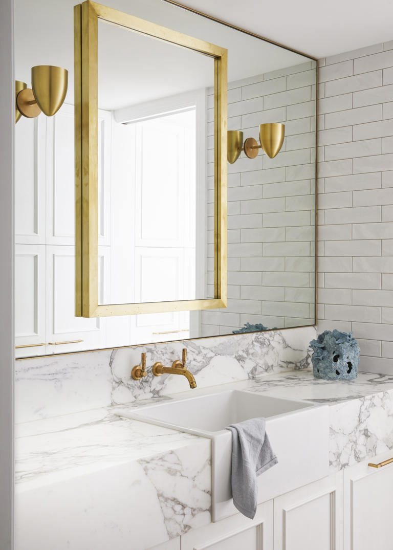 Everything you need to know about bathroom lighting