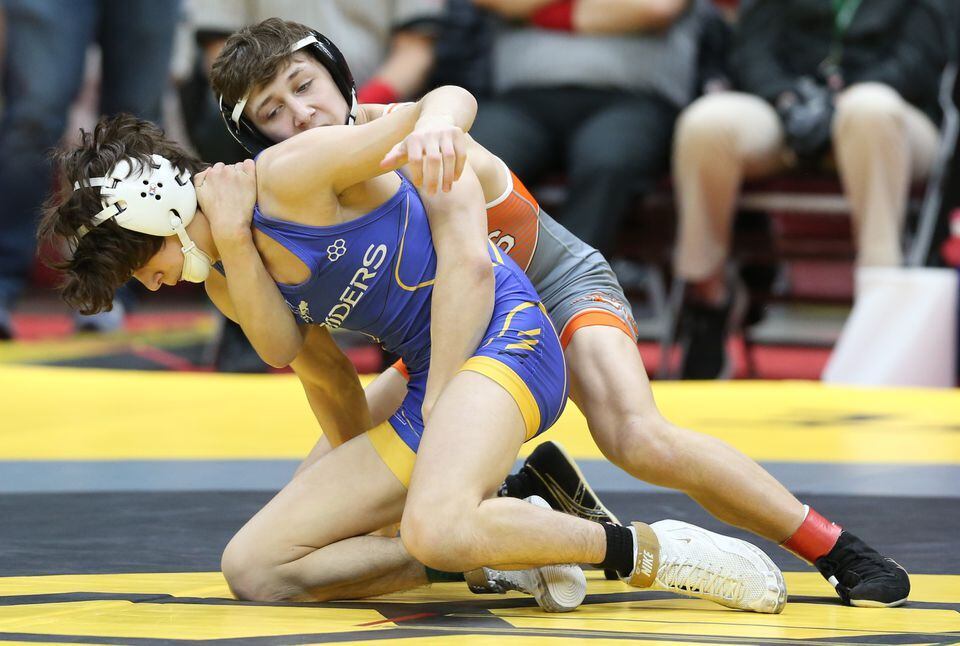 ohsaa division ii sectional wrestling tournament preview 2024: top matchups, predictions