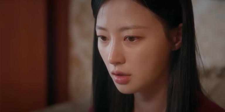 Su-min looking scared in Marry My Husband