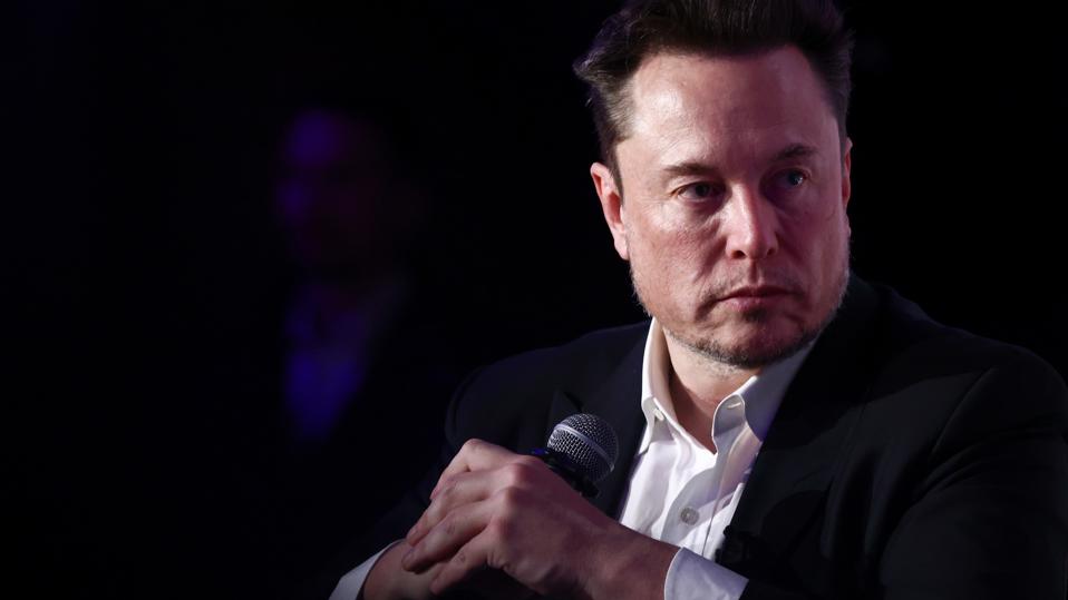 elon musk fans conspiracy that biden wants to ‘legalize’ undocumented migrants for their vote