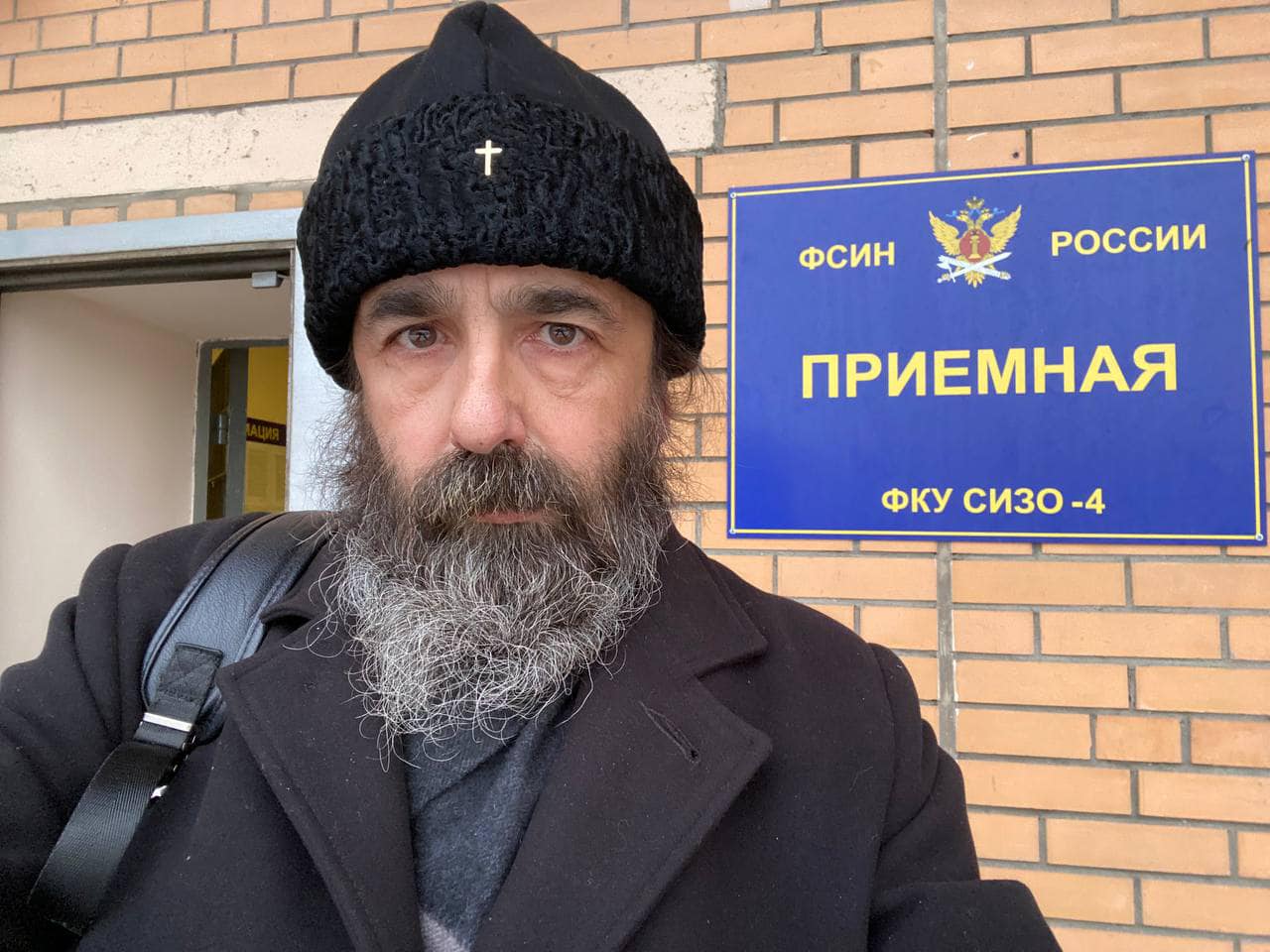 ‘i’m the priest detained on way to navalny memorial – i want freedom for russia’
