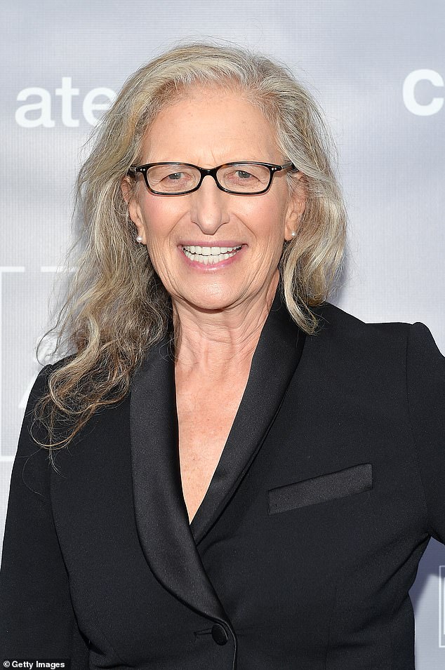annie leibovitz's nyc apartment sells for $10.62 million, as famed photographer takes a loss on the price she paid