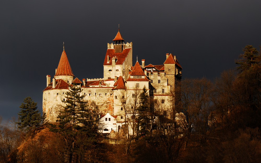 <p>This imposing castle gained infamy for its connection to Bram Stoker’s <em>Dracula</em>. </p>  <p>Situated on a mountaintop between Transylvania and Wallachia, the castle was built in 1377 and was home of the notorious<strong> Vlad the Impaler.</strong></p>