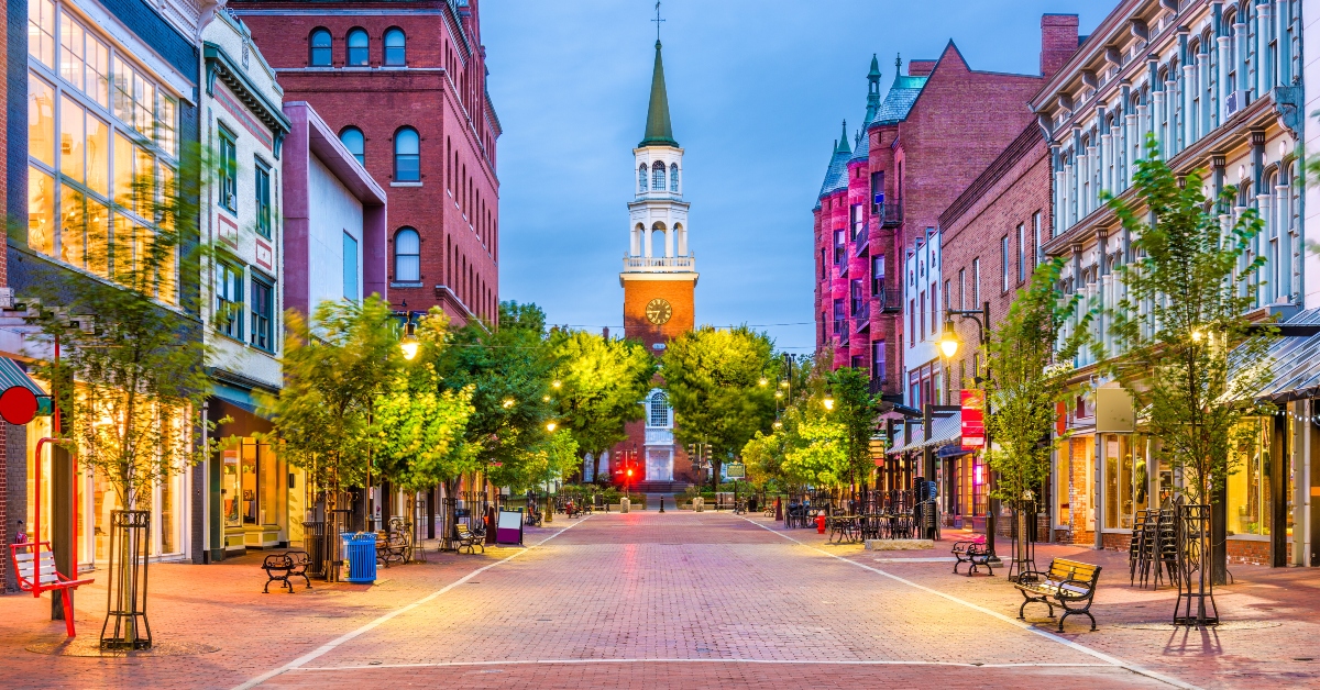 <p> Burlington’s Church Street Marketplace in four blocks full of shops, restaurants, local businesses, and more. It’s a great place to window shop, catch street entertainers and/or vendors, or simply hang out and relax (or do some people watching).  </p>