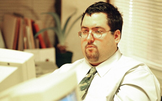Ewen MacIntosh, the actor best known for his role as Keith in the original British version of The Office, has died at the age of 50. The cause of his death remains unknown, but the BBC reports that he has died. at Willow Green Care Home in Darlington.