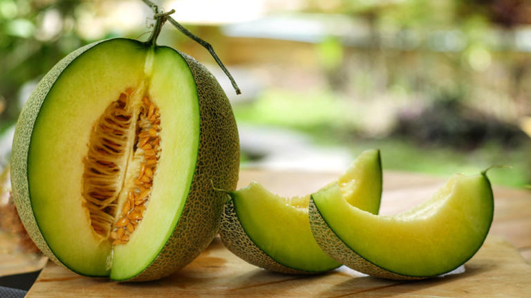 The Best Way To Store A Whole, Fresh Honeydew Melon