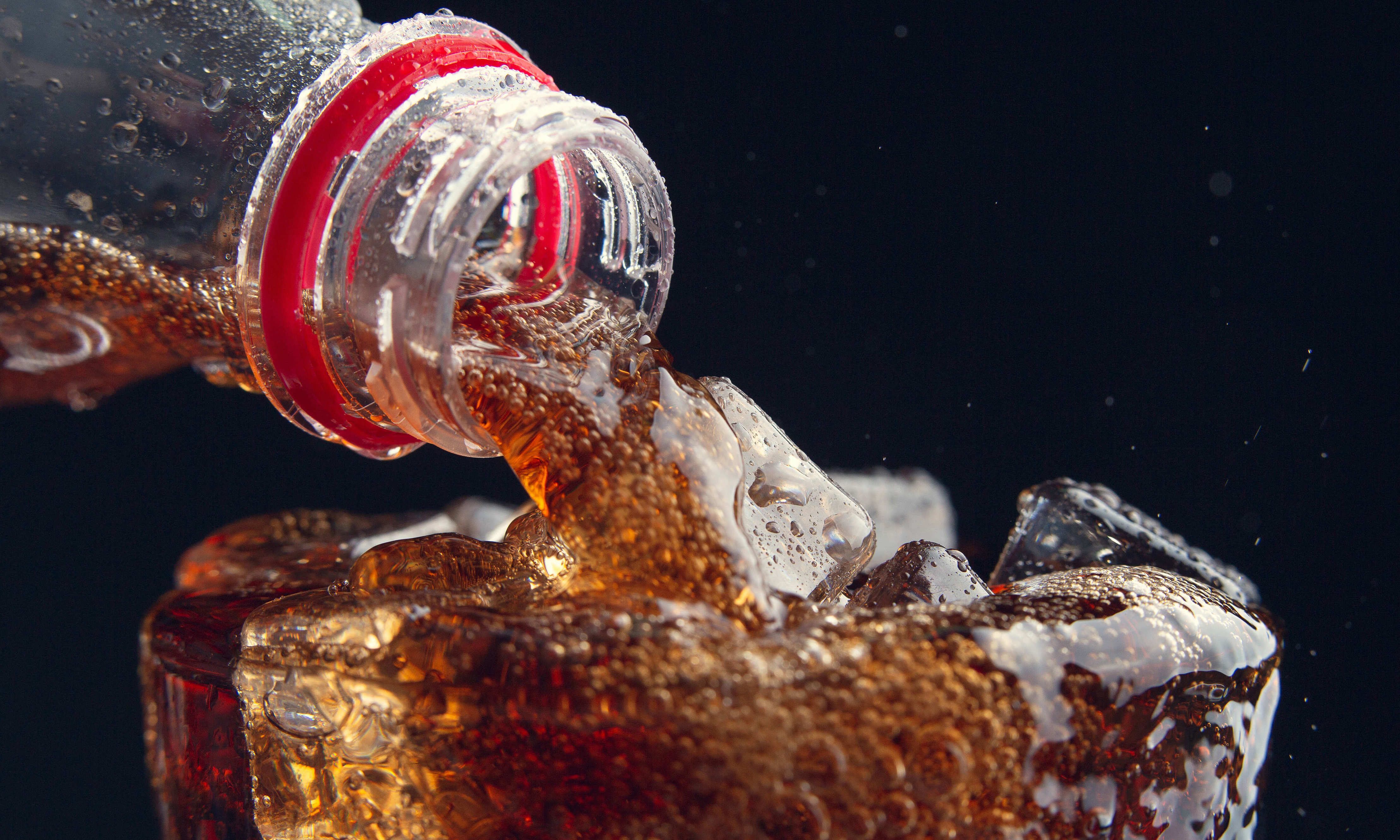 is drinking sugary drinks dangerous?
