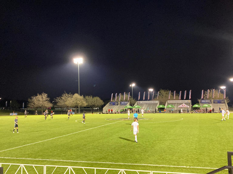 Tampa Prep defeats Holy Trinity boys soccer 6-1 in Class 3A state semifinal