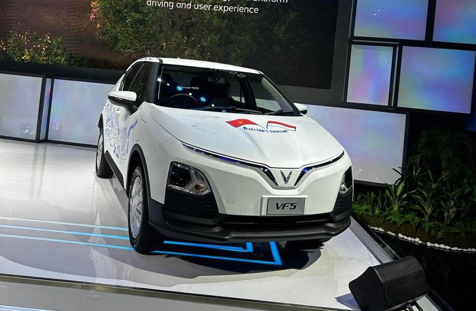 mobil listrik vinfast vf5 resmi diluncurkan, dijual rp 242 juta
