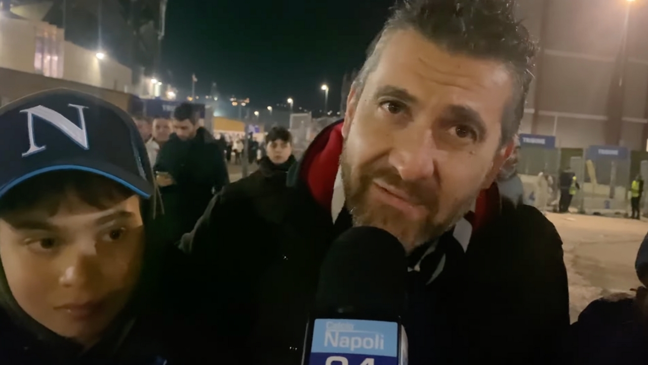 napoli-barcellona 1-1, la reazione a caldo dei tifosi napoletani al maradona | video cn24