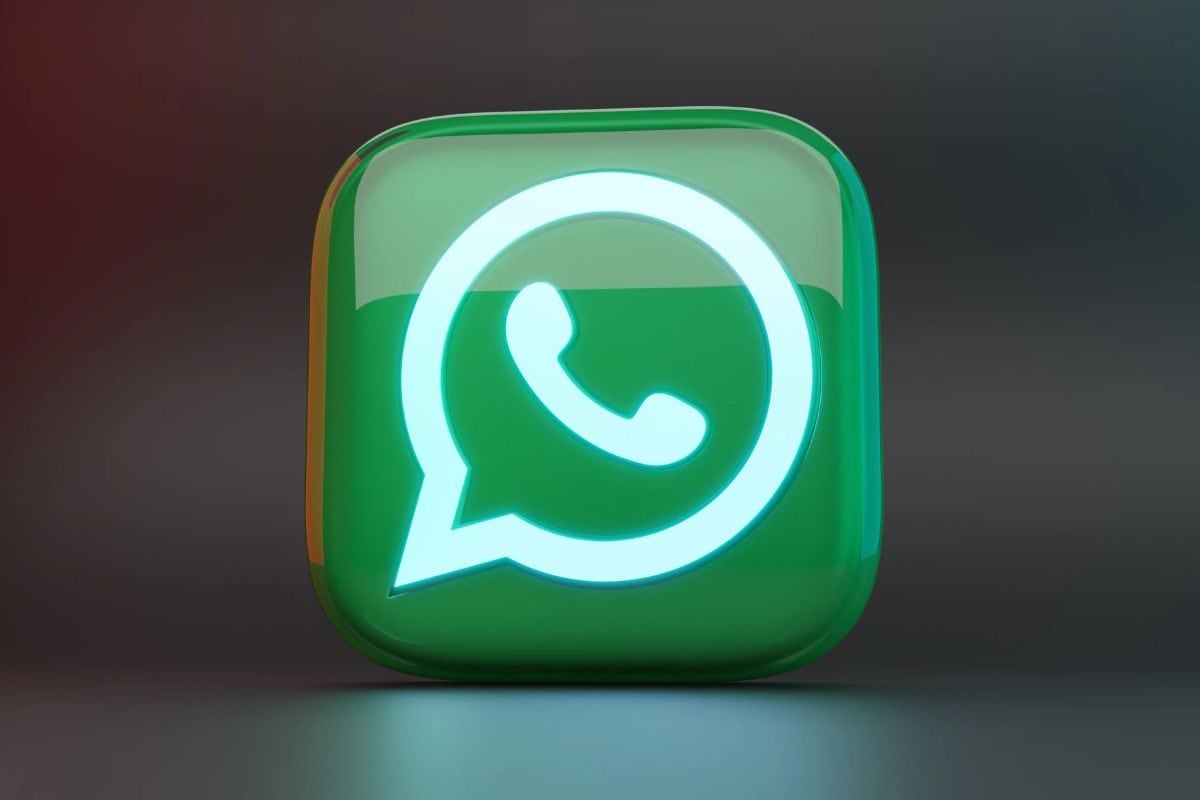 android, whatsapp to let you easily react to images and videos: here's how