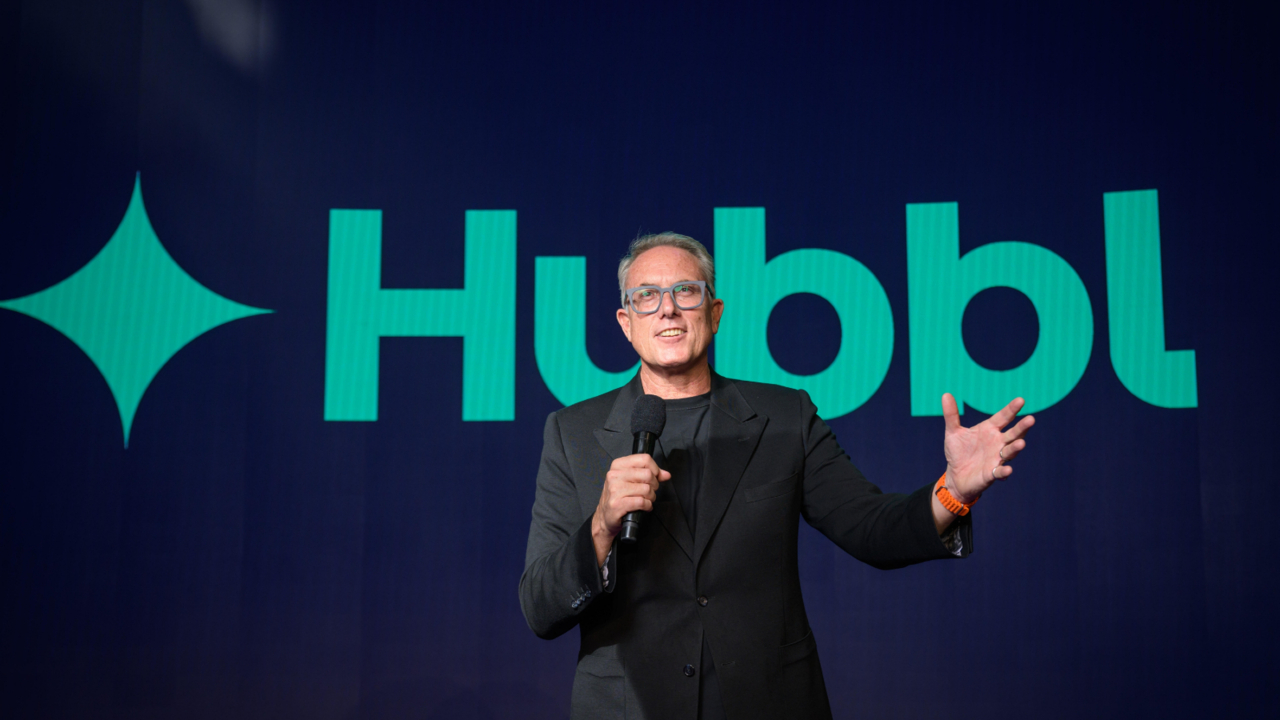 foxtel launches revolutionary platform 'hubbl' for tv and streaming