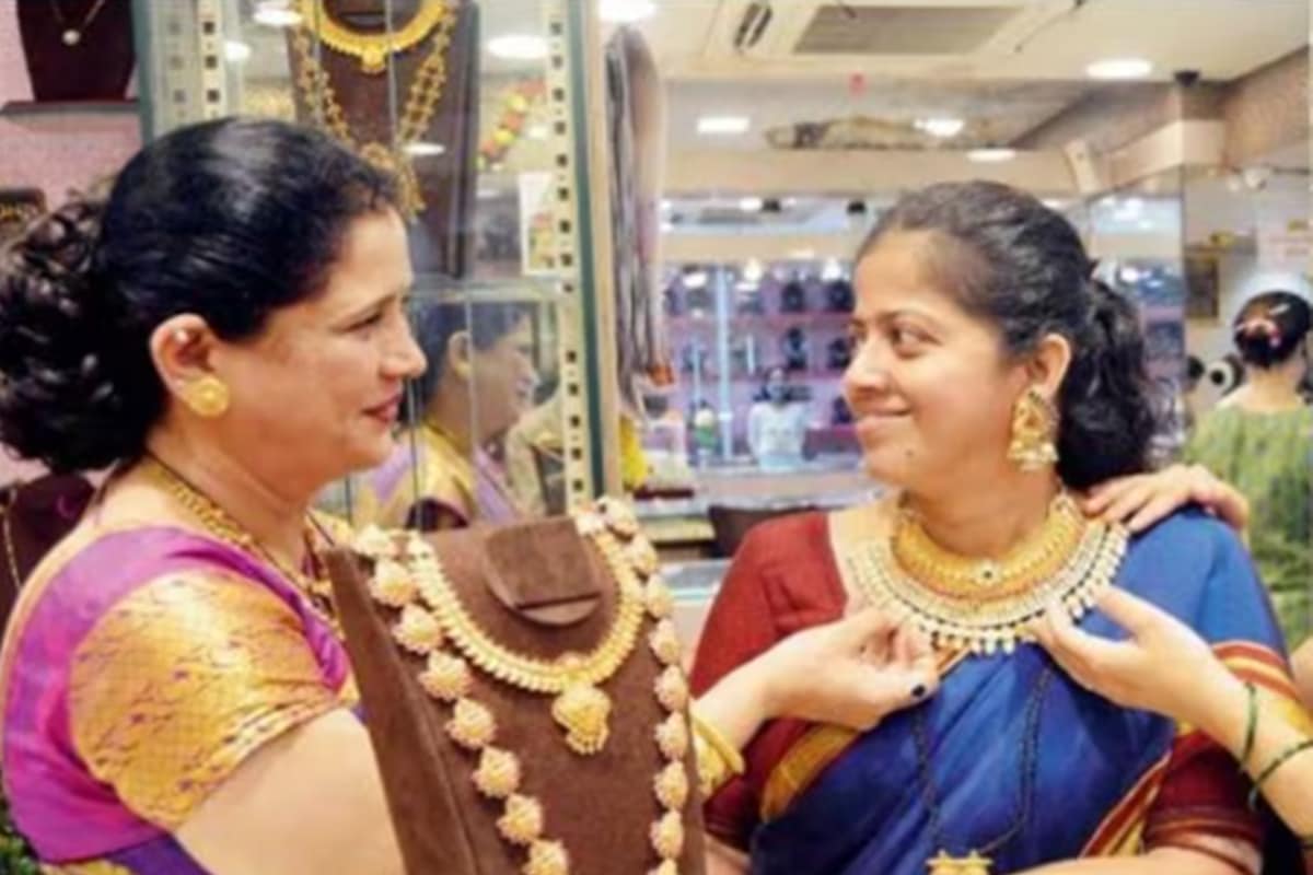 gold price falls in india: check 22 carat rate in your city on may 02