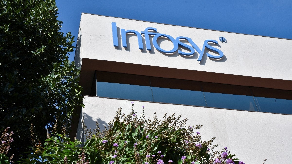 amazon, microsoft, in just one year, over 67000 jobs gone at infosys, tcs, wipro and tech mahindra