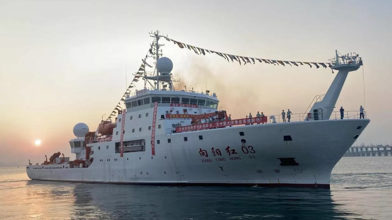chinese ship docks in maldives amid diplomatic tensions with india