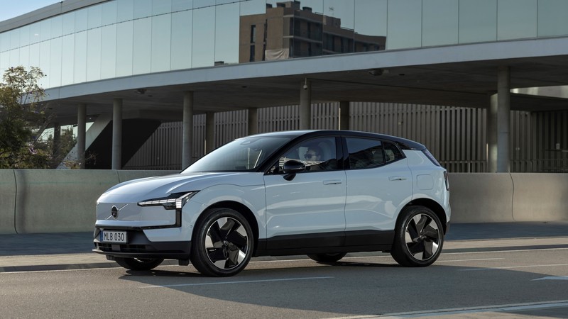 volvo’s innovative all-electric ex30 touches down in mzansi