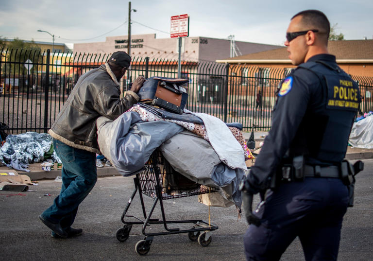 Phoenix used police to handle homelessness. It was a waste of their time