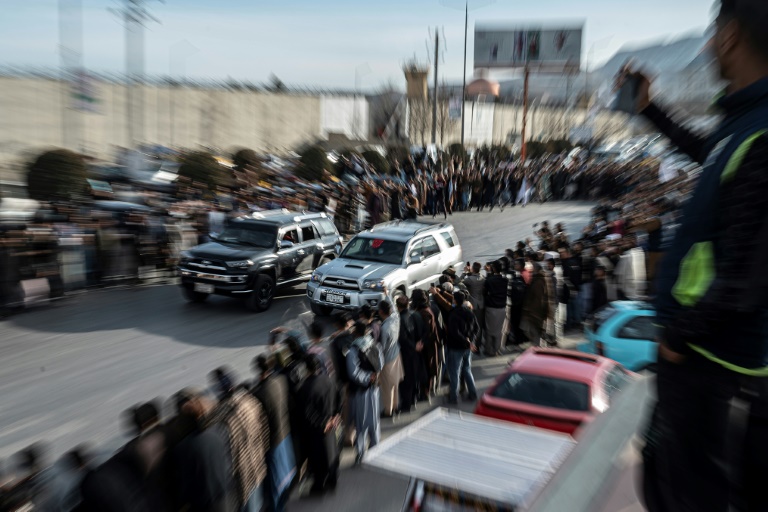 entre accélération et dérapage, l'essor des sports automobiles en afghanistan