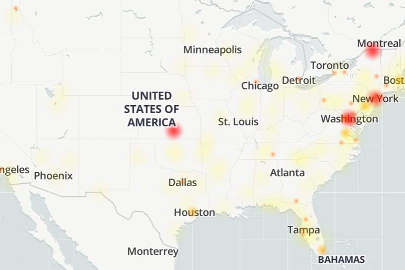 Map shows Verizon outages across the United States with thousands of 