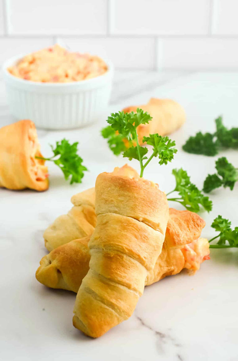 Easter stuffed carrot crescent rolls