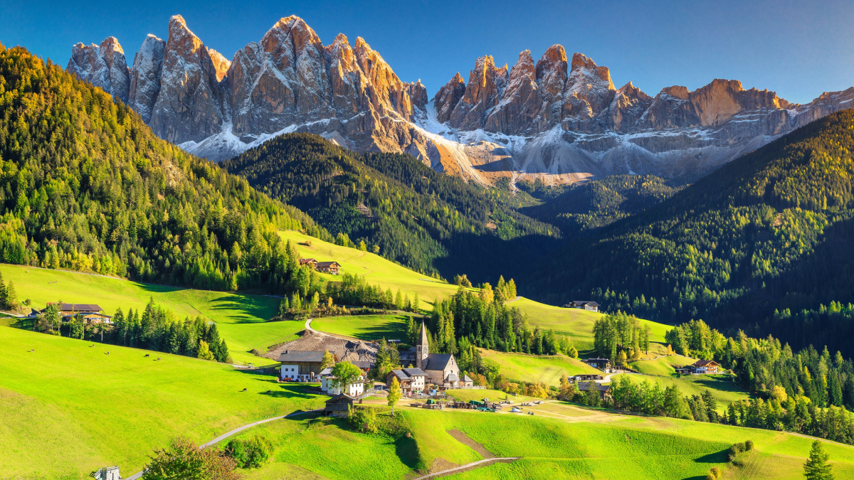 <p>A subrange of the Alps, the Italian Dolomites are among the world’s most impressive mountains. Their craggy peaks have been seen in countless films, and they attract mountain climbers from all over the world.</p>