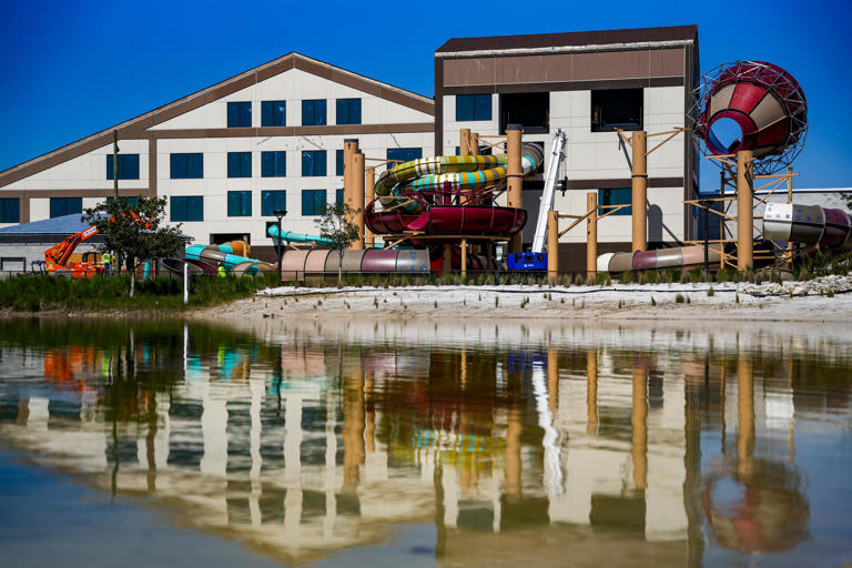 Major Great Wolf Lodge prototype, first in Florida, targets water park