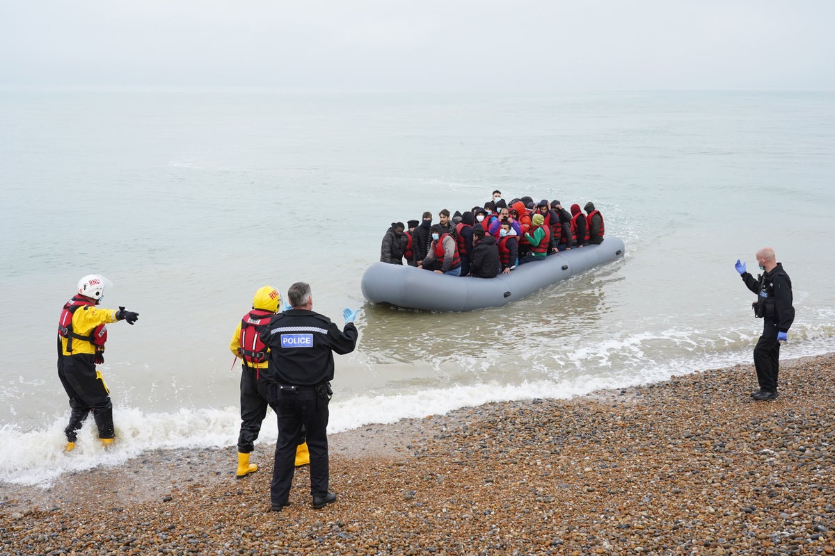 uk reaches agreement with eu’s border agency to halt small boat crossings in the channel