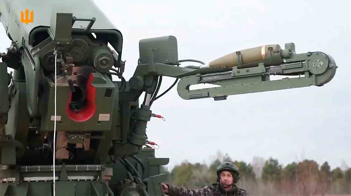 video: oekraïne onthult geüpdatet bogdana-artilleriesysteem