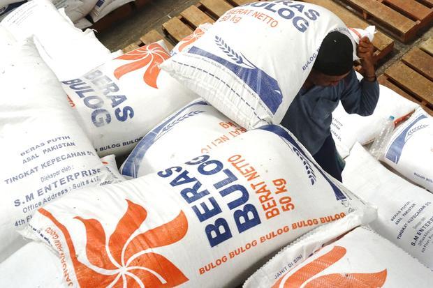bulog impor beras lagi 300 ribu ton dari thailand dan pakistan