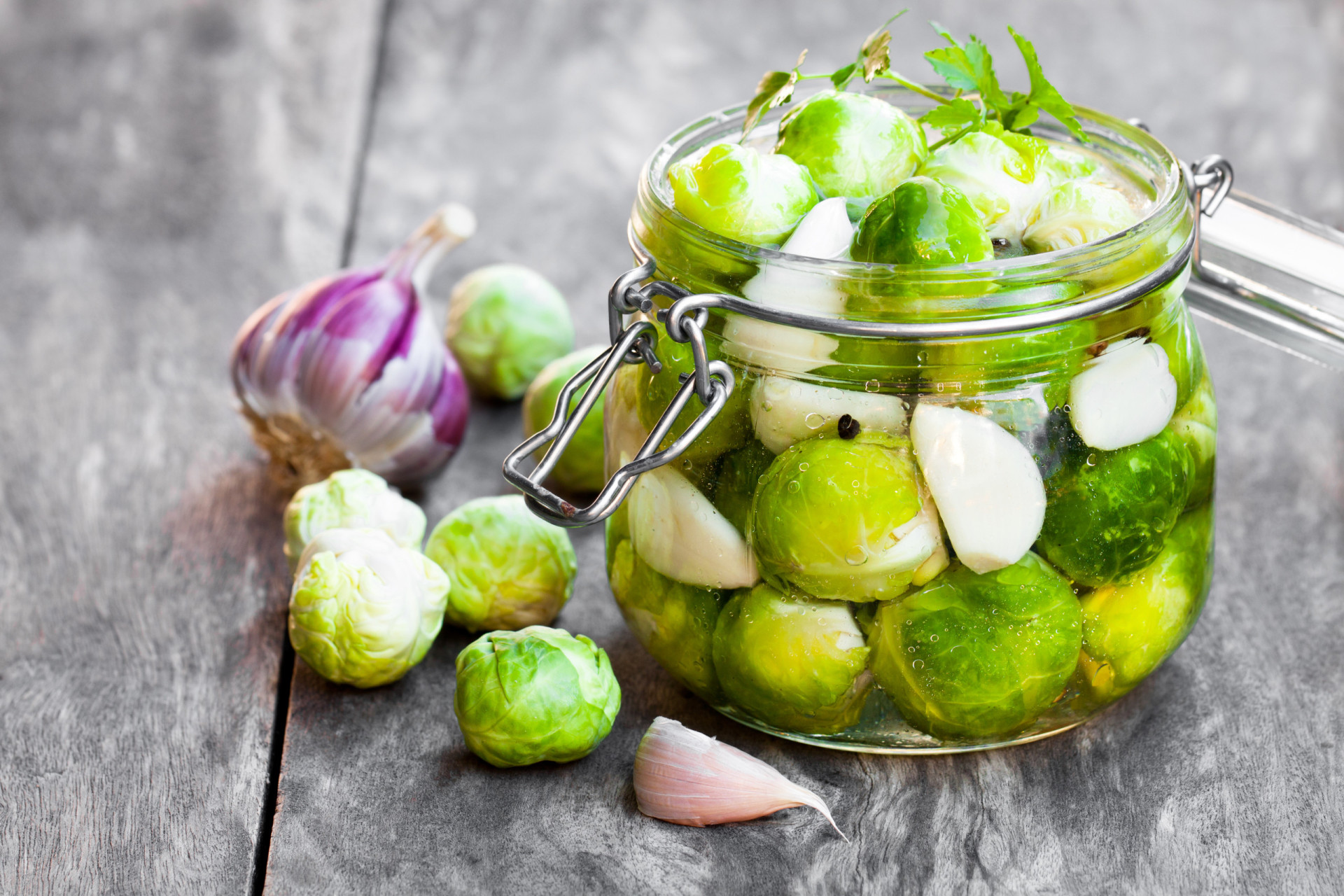 Gutes aus dem Glas: Leckere Rezepte für Eingelegtes