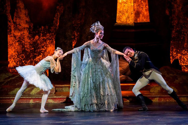 I Saw Sleeping Beauty Ballet At Birmingham Hippodrome And It Glitters 