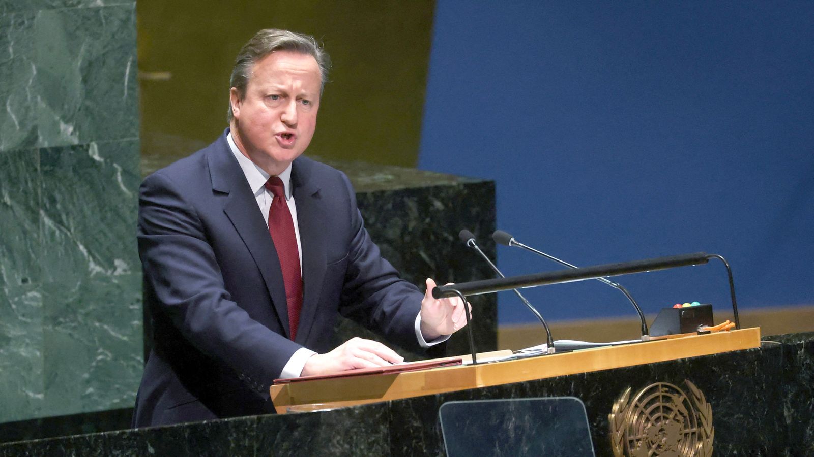 'we must recognise cost of giving up' support for ukraine, cameron tells un