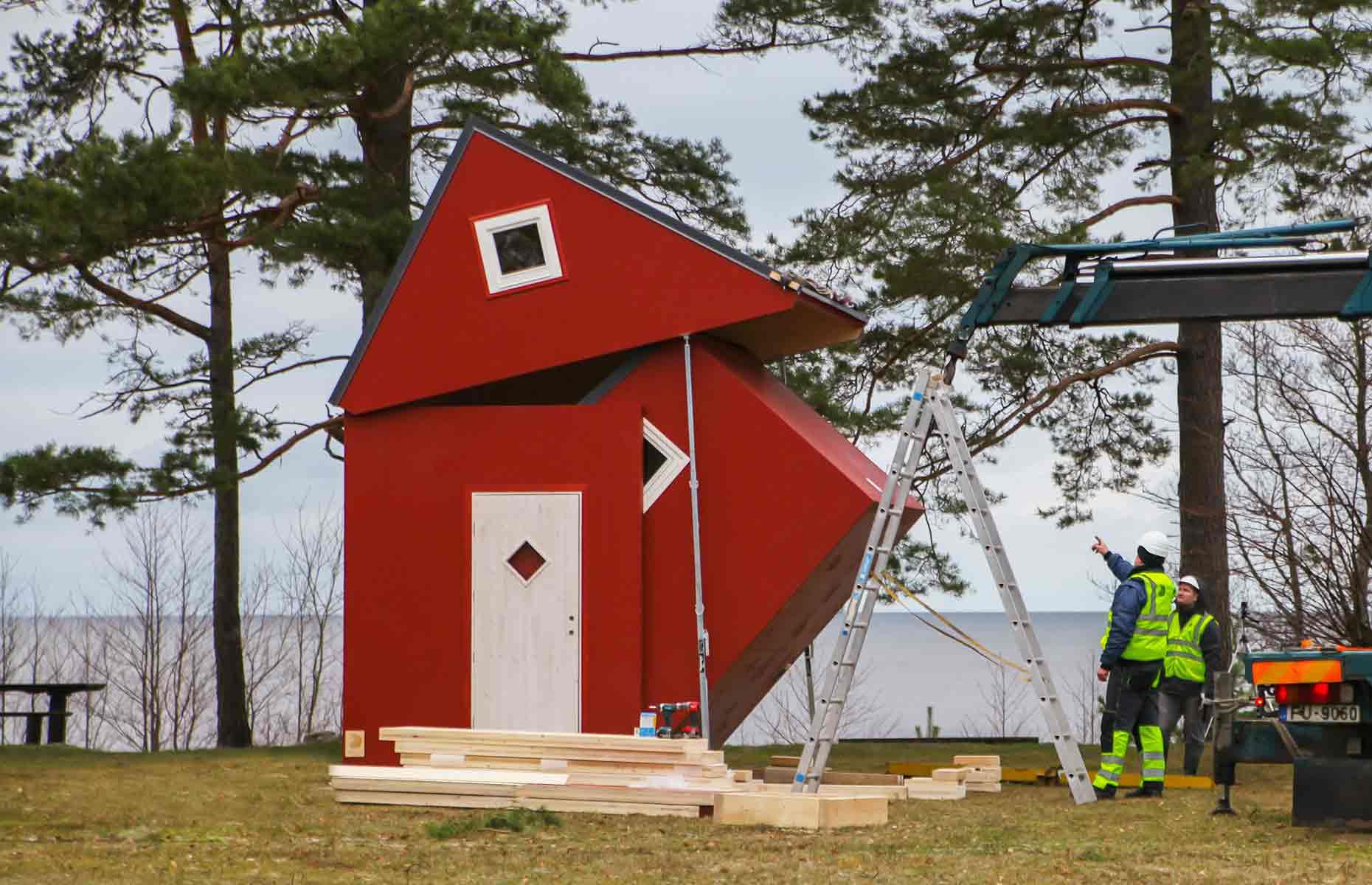 The Flatpack Tiny Homes You Can Build In Hours