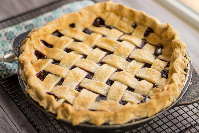 How to Bake a Fruit Pie with Frozen Fruit