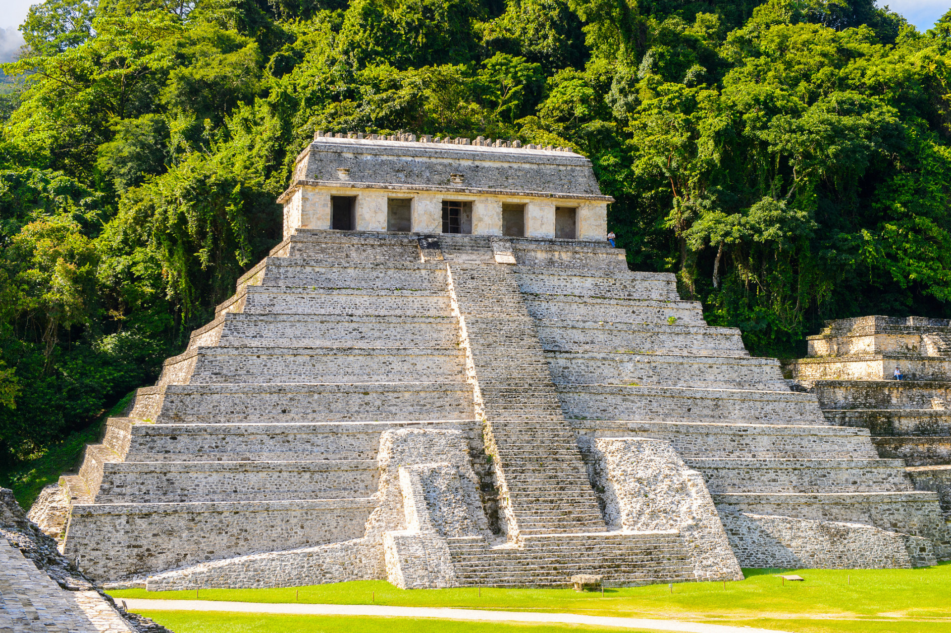 The mysterious beauty of ancient Maya monuments