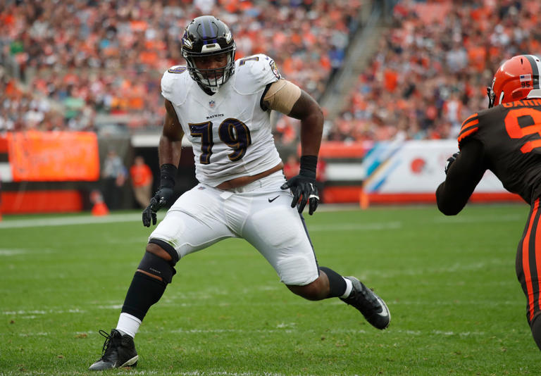 Ravens create cap space after reworking Ronnie Stanley's contract